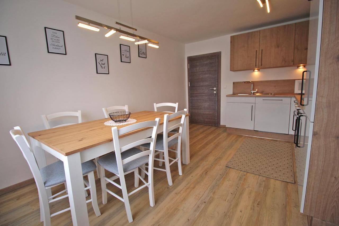 Ferienwohnung "Haus Falle" Schiefling am See Exterior foto